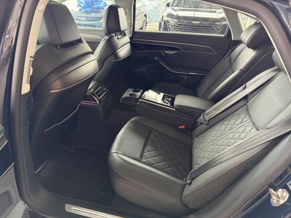 Audi A8 IV (D5) Рестайлинг с пробегом 2022 года, цена 7 985 900 рублей, 17694 км, седан, Автокод Объявления