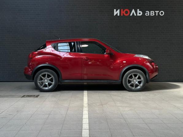 Nissan Juke I с пробегом 2014 года, цена 1 319 000 рублей, 81592 км, внедорожник, Автокод Объявления