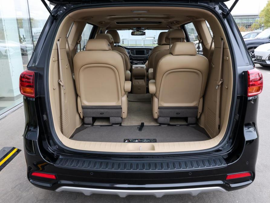 Kia Carnival III Москва  - изображение 10