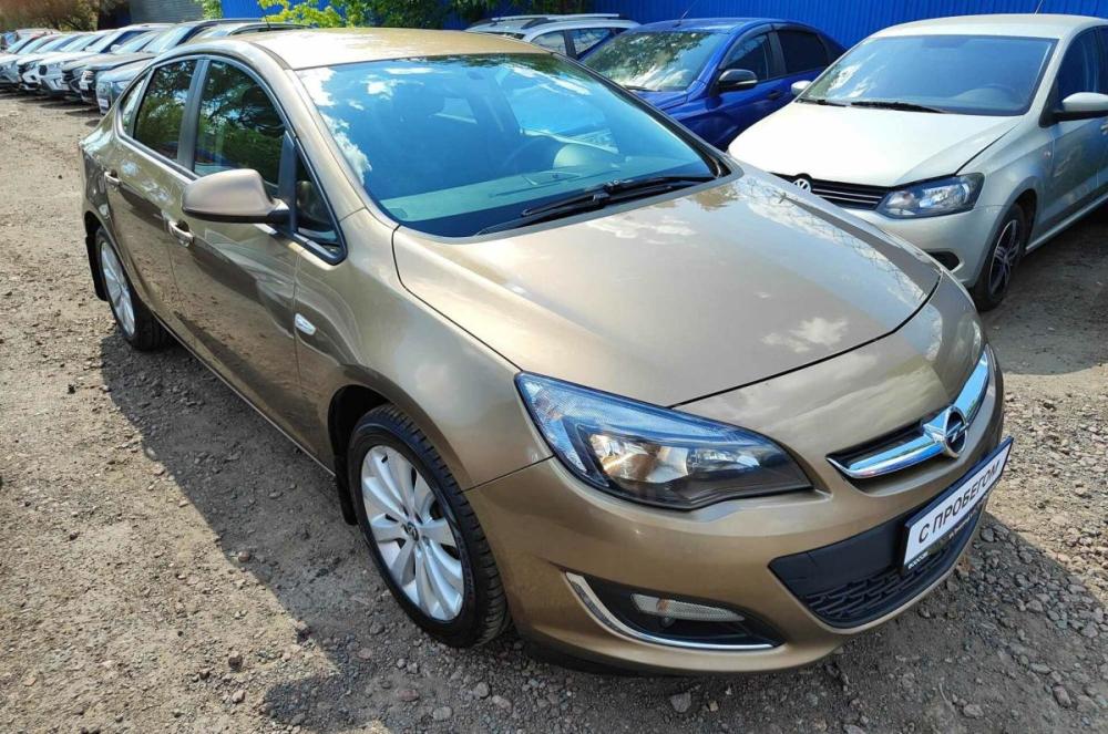 Opel Astra J Рестайлинг Санкт-Петербург  - изображение 3