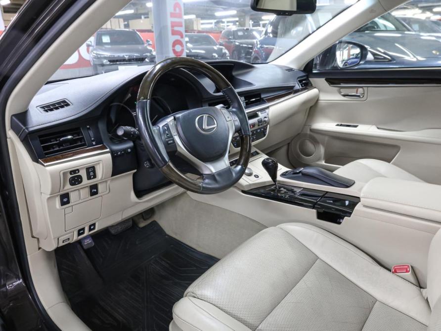 Lexus ES VI Москва  - изображение 17