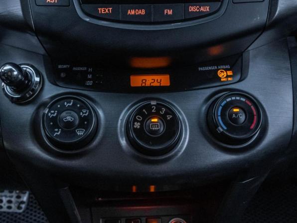 Toyota RAV4 III (XA30) Рестайлинг с пробегом 2012 года, цена 1 225 000 рублей, 228484 км, внедорожник, Автокод Объявления