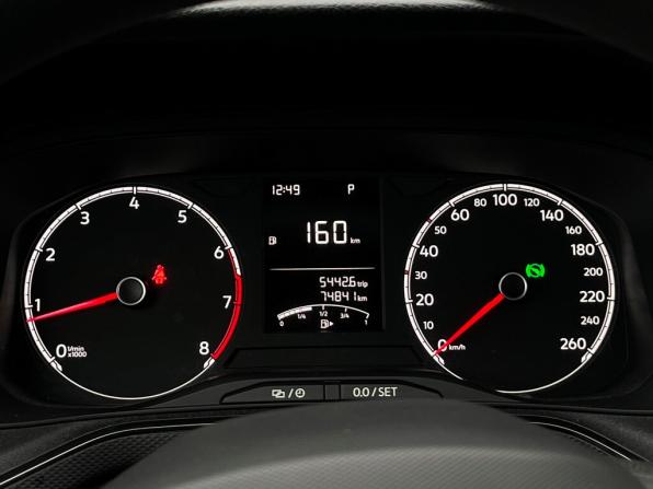 Volkswagen Polo VI с пробегом 2022 года, цена 1 624 800 рублей, 74841 км, лифтбек, Автокод Объявления