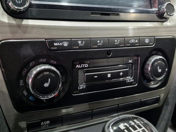 Skoda Octavia II (A5) Рестайлинг с пробегом 2012 года, цена 1 090 000 рублей, 123597 км, лифтбек, Автокод Объявления