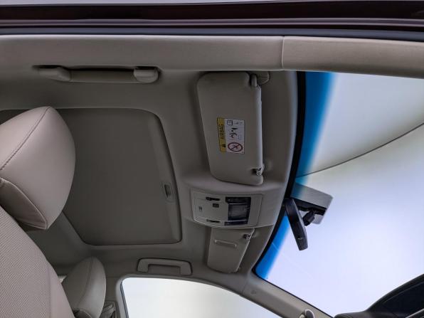 Lexus ES VI Рестайлинг с пробегом 2016 года, цена 2 820 000 рублей, 63533 км, седан, Автокод Объявления