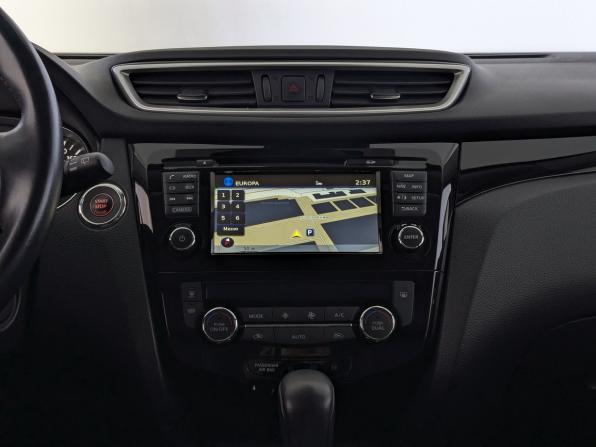 Nissan Qashqai II с пробегом 2018 года, цена 1 800 000 рублей, 82500 км, внедорожник, Автокод Объявления