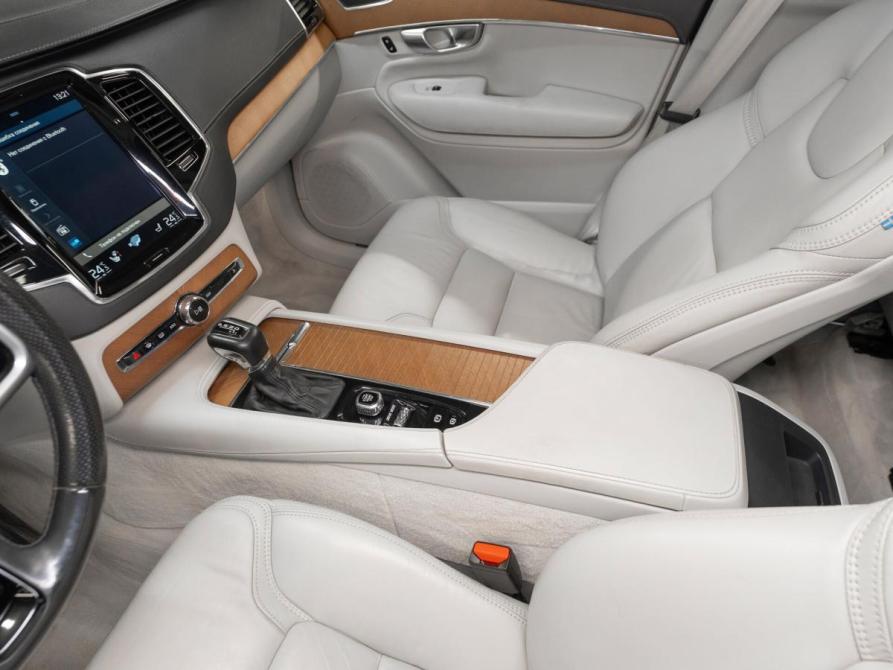 Volvo XC90 II Москва  - изображение 17