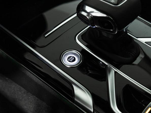 Hongqi HS5 I с пробегом 2023 года, цена 2 630 000 рублей, 29999 км, внедорожник, Автокод Объявления
