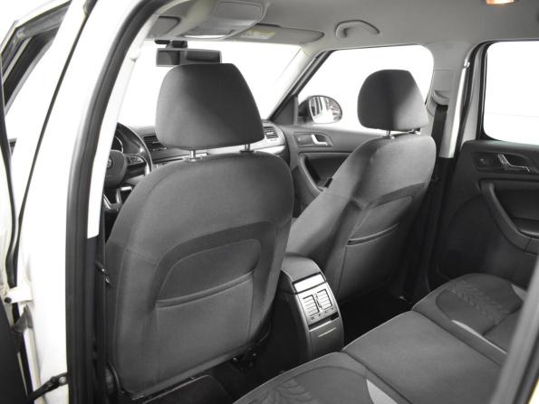 Skoda Yeti I Рестайлинг с пробегом 2015 года, цена 1 287 200 рублей, 133529 км, внедорожник, Автокод Объявления