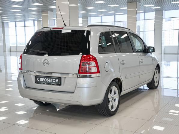 Opel Zafira B Рестайлинг с пробегом 2012 года, цена 674 000 рублей, 136831 км, компактвэн, Автокод Объявления