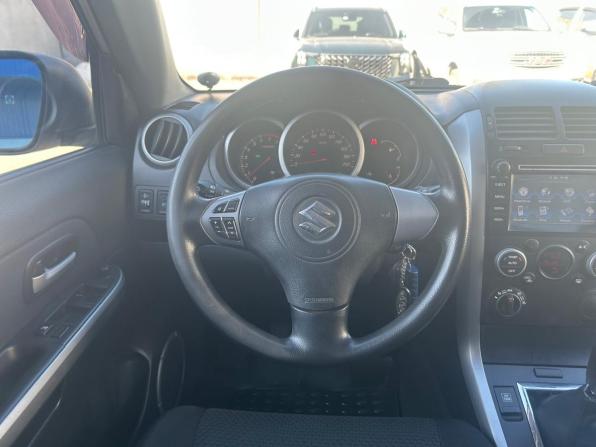Suzuki Grand Vitara II Рестайлинг с пробегом 2010 года, цена 710 000 рублей, 280500 км, внедорожник, Автокод Объявления