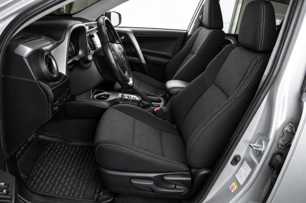 Toyota RAV4 IV (XA40) Рестайлинг Челябинск  - изображение 11