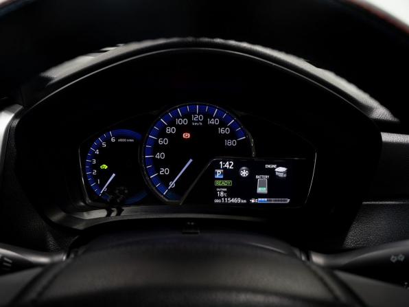 Toyota Corolla XI (E160 E170) Рестайлинг 2 с пробегом 2018 года, цена 1 345 000 рублей, 115470 км, универсал, Автокод Объявления