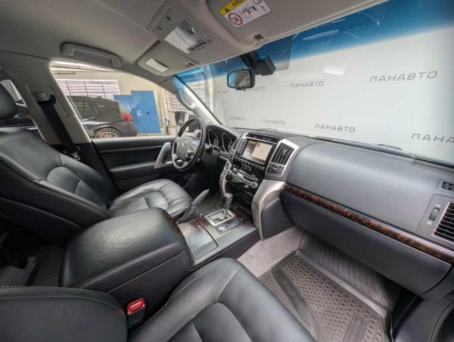 Toyota Land Cruiser 200 Series Рестайлинг 1 Москва  - изображение 13
