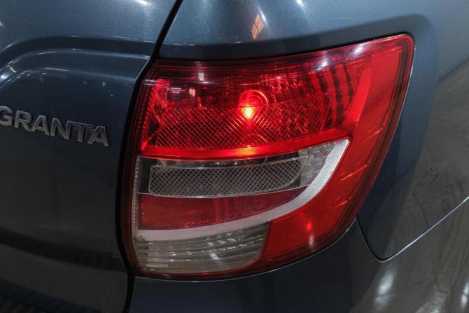 Lada (ВАЗ) Granta I Рестайлинг с пробегом 2015 года, цена 569 000 рублей, 94861 км, седан, Автокод Объявления