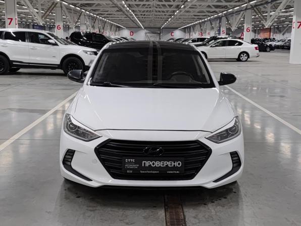 Hyundai Elantra VI (AD) с пробегом 2016 года, цена 1 399 000 рублей, 216696 км, седан, Автокод Объявления