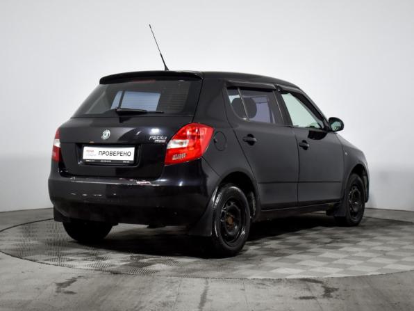 Skoda Fabia II Рестайлинг с пробегом 2010 года, цена 500 000 рублей, 212100 км, хэтчбек, Автокод Объявления