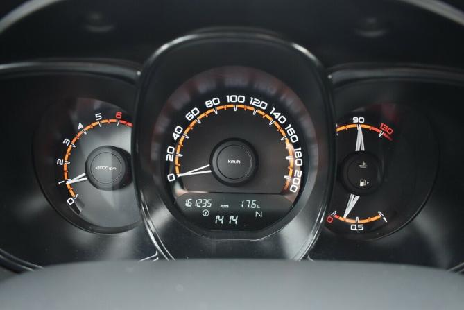 Lada (ВАЗ) Vesta I с пробегом 2019 года, цена 825 000 рублей, 161235 км, универсал, Автокод Объявления