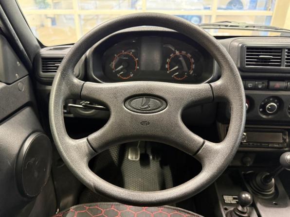 Lada (ВАЗ) Niva Legend I с пробегом 2024 года, цена 940 000 рублей, 49000 км, внедорожник, Автокод Объявления