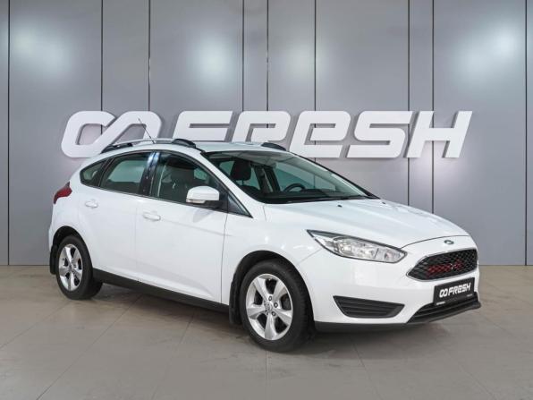 Ford Focus III Рестайлинг с пробегом 2015 года, цена 949 900 рублей, 156006 км, хэтчбек, Автокод Объявления