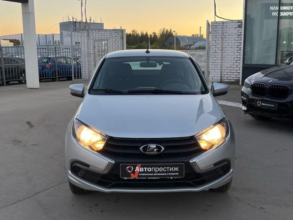 Lada (ВАЗ) Granta I Рестайлинг с пробегом 2023 года, цена 750 000 рублей, 32097 км, лифтбек, Автокод Объявления