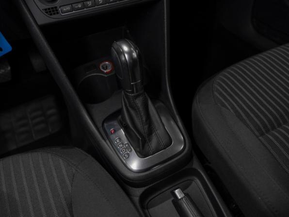 Volkswagen Polo V с пробегом 2013 года, цена 840 000 рублей, 132122 км, седан, Автокод Объявления