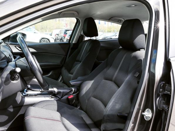 Mazda 3 III (BM) Рестайлинг с пробегом 2017 года, цена 1 675 000 рублей, 97834 км, седан, Автокод Объявления