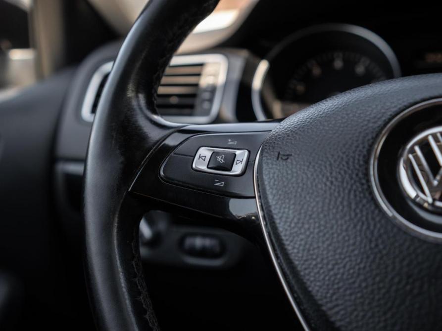 Volkswagen Jetta VI Рестайлинг Сочи  - изображение 16