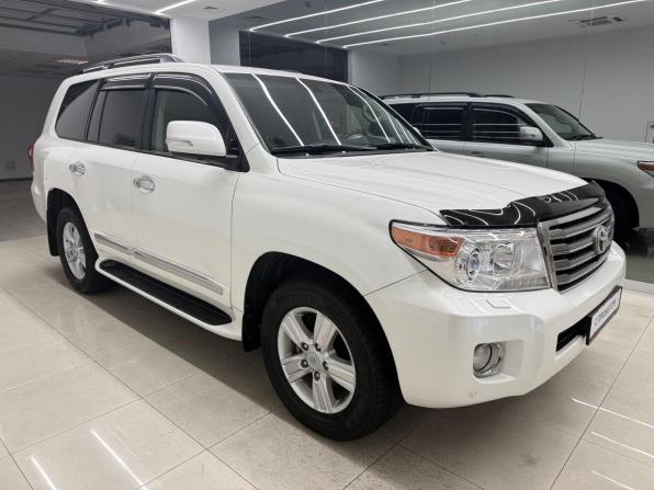 Toyota Land Cruiser 200 Series Рестайлинг 1 с пробегом 2015 года, цена 4 200 000 рублей, 172450 км, внедорожник, Автокод Объявления