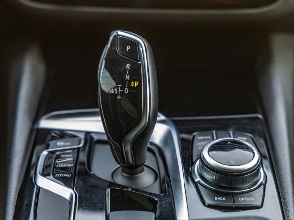 BMW 5 серии VII (G30/G31/G38) с пробегом 2018 года, цена 2 498 000 рублей, 209349 км, седан, Автокод Объявления