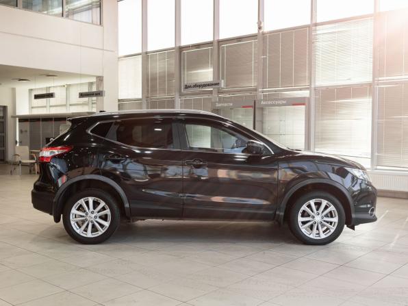 Nissan Qashqai II с пробегом 2018 года, цена 1 549 000 рублей, 108340 км, внедорожник, Автокод Объявления