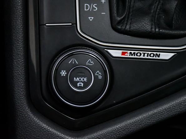 Volkswagen Tiguan II с пробегом 2019 года, цена 3 097 000 рублей, 67300 км, внедорожник, Автокод Объявления