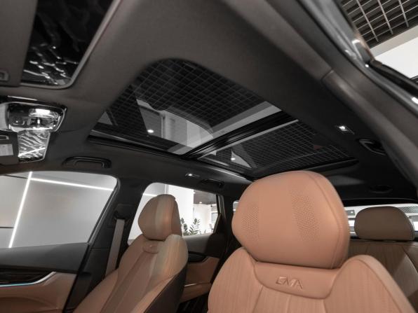 Geely Atlas II с пробегом 2026 года, цена 3 450 000 рублей, 17 км, внедорожник, Автокод Объявления