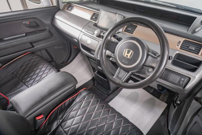 Honda Stepwgn III с пробегом 2009 года, цена 1 349 000 рублей, 209000 км, минивэн, Автокод Объявления