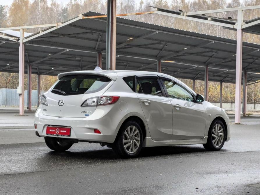 Mazda Axela II Рестайлинг Екатеринбург  - изображение 7