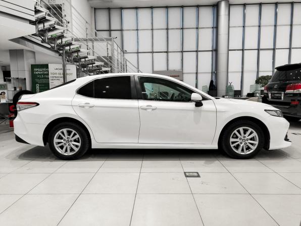 Toyota Camry VIII (XV70) с пробегом 2020 года, цена 2 120 000 рублей, 175239 км, седан, Автокод Объявления