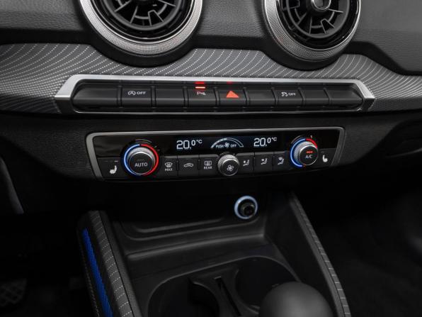 Audi Q2 I Рестайлинг с пробегом 2025 года, цена 3 800 000 рублей, 36 км, внедорожник, Автокод Объявления