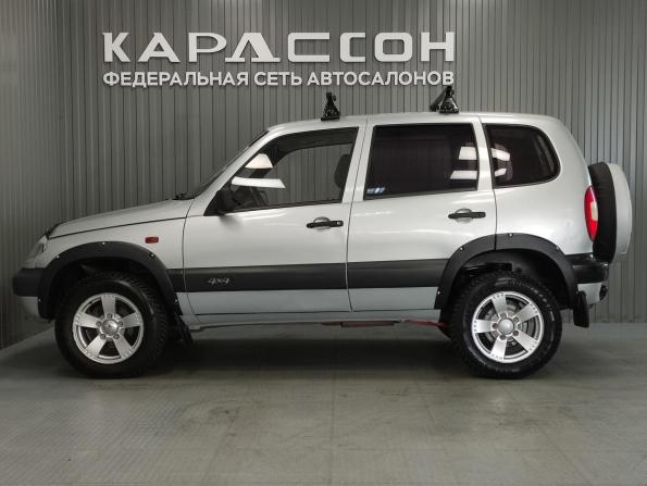 Chevrolet Niva I с пробегом 2004 года, цена 325 000 рублей, 116015 км, внедорожник, Автокод Объявления