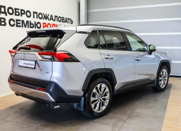 Toyota RAV4 V (XA50) с пробегом 2024 года, цена 4 075 000 рублей, 6926 км, внедорожник, Автокод Объявления