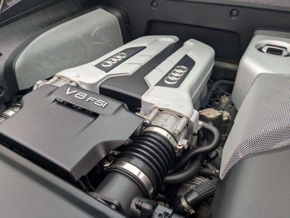 Audi R8 I (Typ 42) с пробегом 2011 года, цена 7 999 000 рублей, 21176 км, купе, Автокод Объявления
