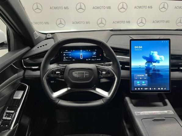 Geely Preface I с пробегом 2024 года, цена 2 784 000 рублей, 2921 км, седан, Автокод Объявления