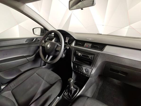 Skoda Rapid I с пробегом 2015 года, цена 589 000 рублей, 313645 км, лифтбек, Автокод Объявления