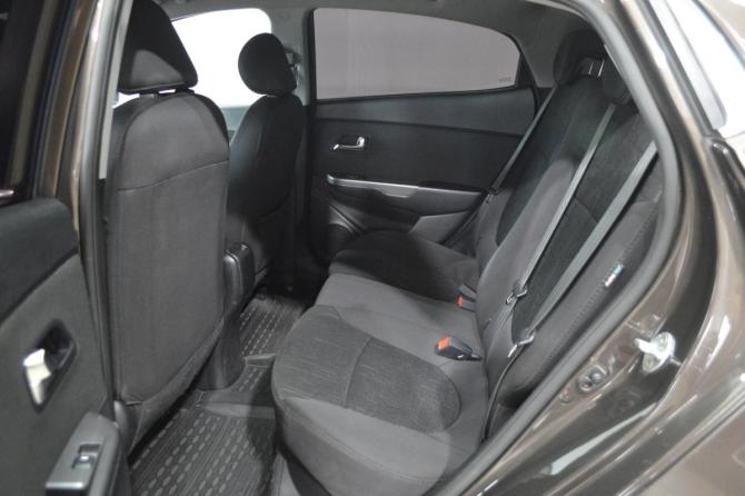 Kia Rio III с пробегом 2015 года, цена 1 100 000 рублей, 141000 км, седан, Автокод Объявления