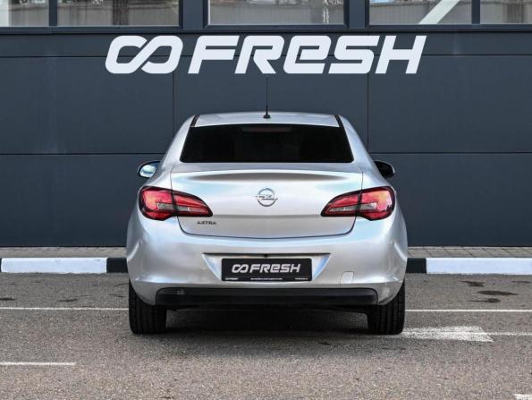 Opel Astra J Рестайлинг с пробегом 2012 года, цена 900 000 рублей, 93837 км, седан, Автокод Объявления