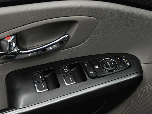 Kia Carnival III с пробегом 2020 года, цена 3 200 000 рублей, 122400 км, минивэн, Автокод Объявления