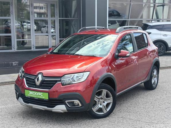 Renault Sandero II Рестайлинг с пробегом 2019 года, цена 1 100 000 рублей, 72000 км, хэтчбек, Автокод Объявления