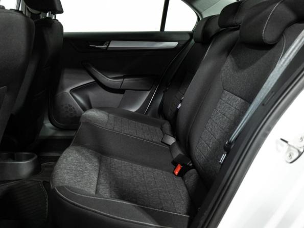 Skoda Rapid II с пробегом 2022 года, цена 1 842 000 рублей, 57828 км, лифтбек, Автокод Объявления