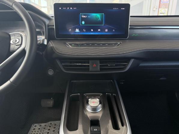 Haval Jolion I Рестайлинг с пробегом 2024 года, цена 2 299 000 рублей, 30327 км, внедорожник, Автокод Объявления