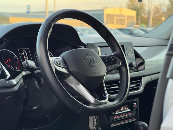Volkswagen Polo VI с пробегом 2021 года, цена 1 700 000 рублей, 72120 км, лифтбек, Автокод Объявления