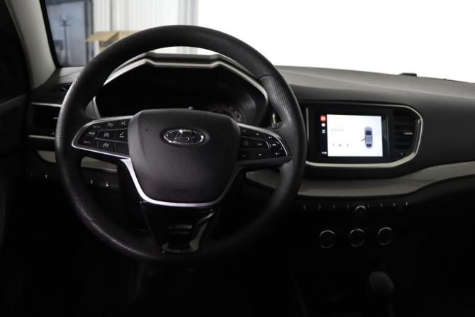 Lada (ВАЗ) Vesta I Рестайлинг (NG) с пробегом 2023 года, цена 1 249 990 рублей, 49652 км, седан, Автокод Объявления